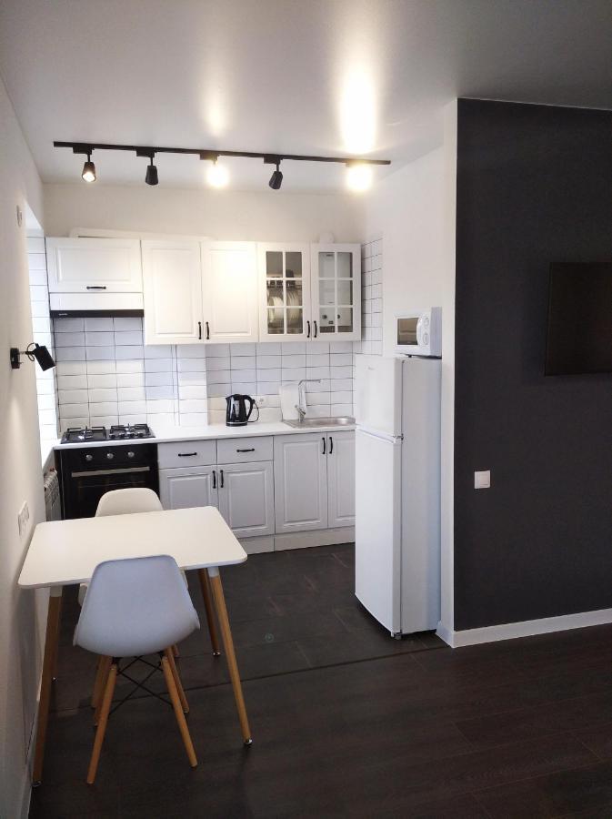 White Apartment Poltava Kültér fotó