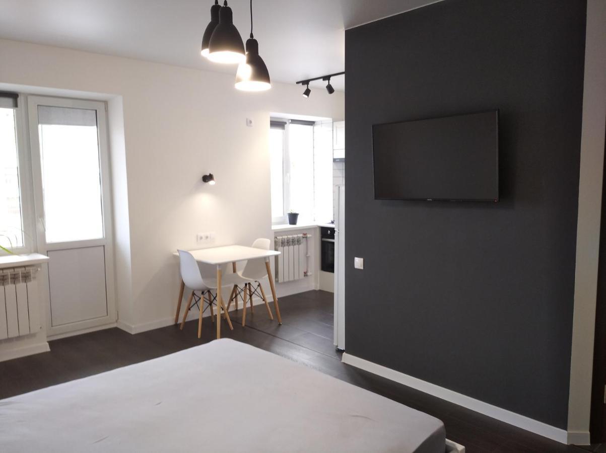White Apartment Poltava Kültér fotó